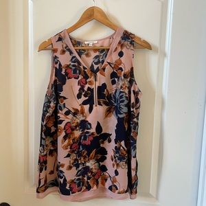 Sleeveless blouse